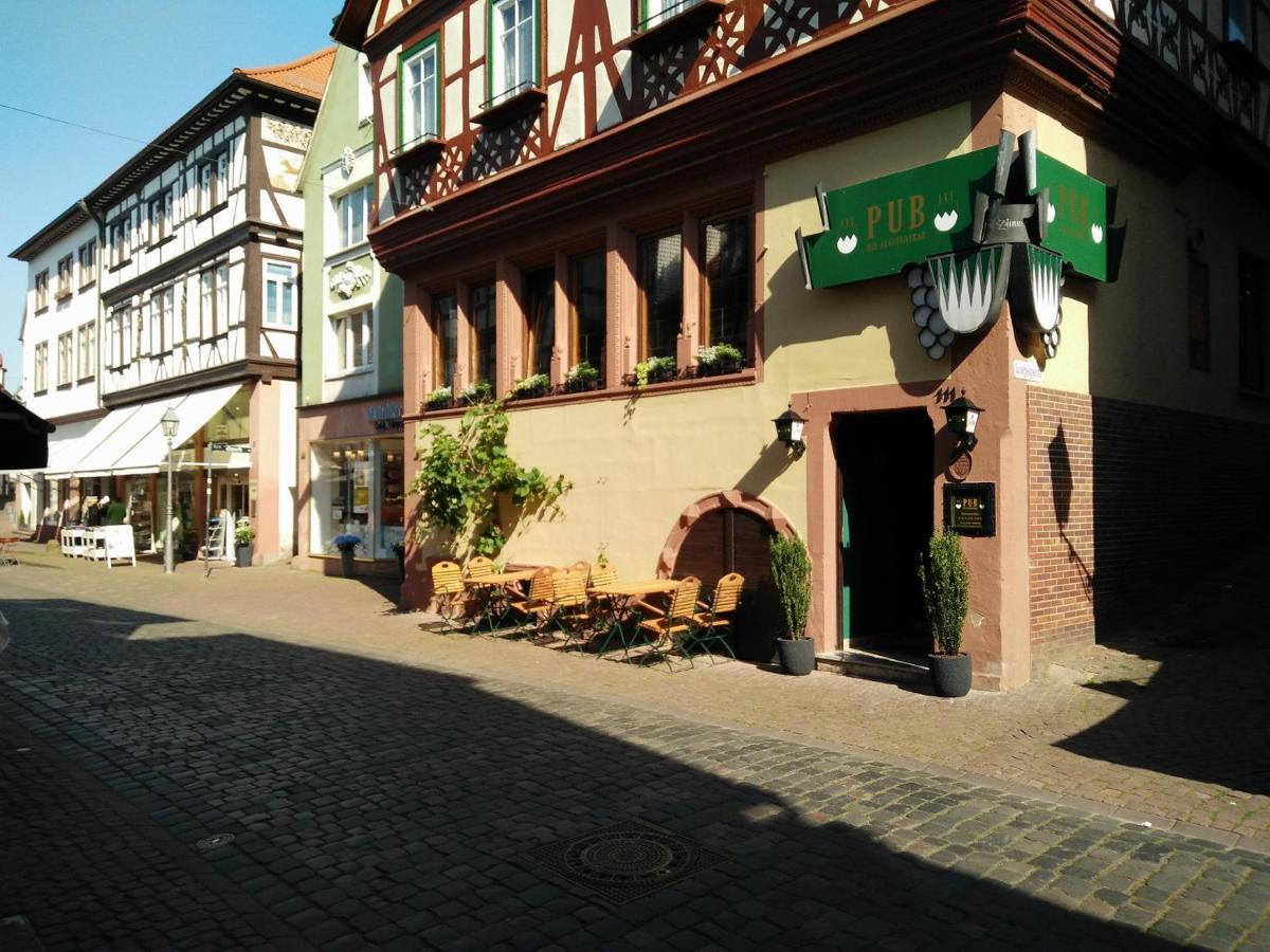 PUB 111 - Die Altstadt Unterkunft Miltenberg Exterior foto